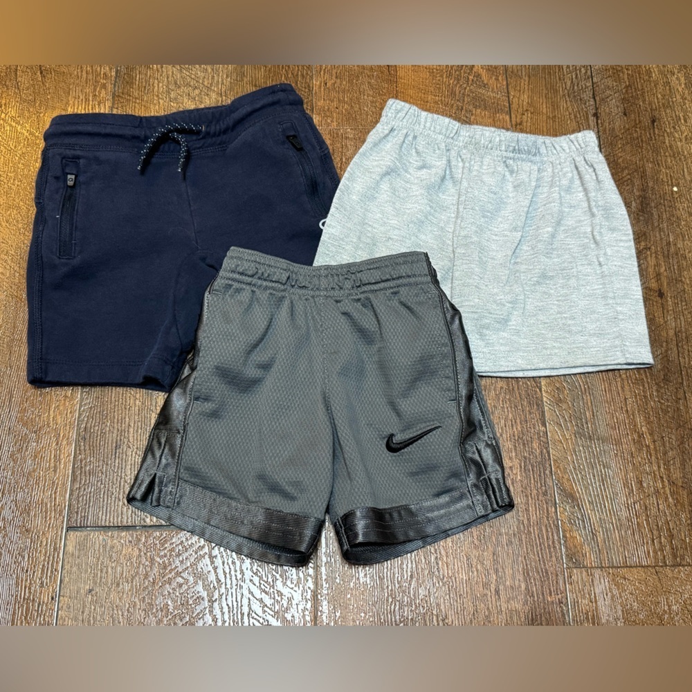 🌼4/$25🌼 Youth 2T Athletic Shorts Bundle